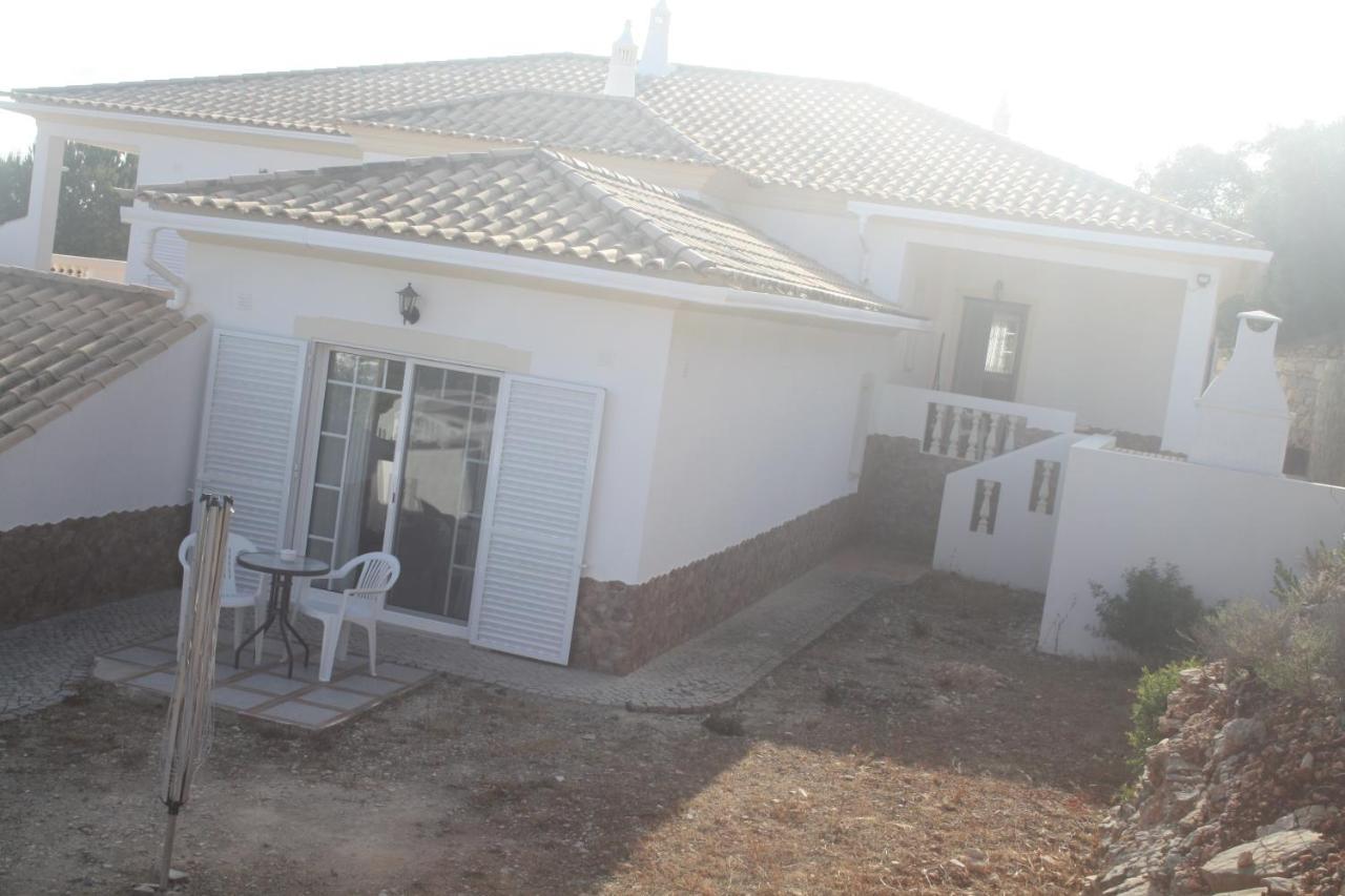 Rustic Villa Guesthouse Santa Barbara de Nexe Ngoại thất bức ảnh
